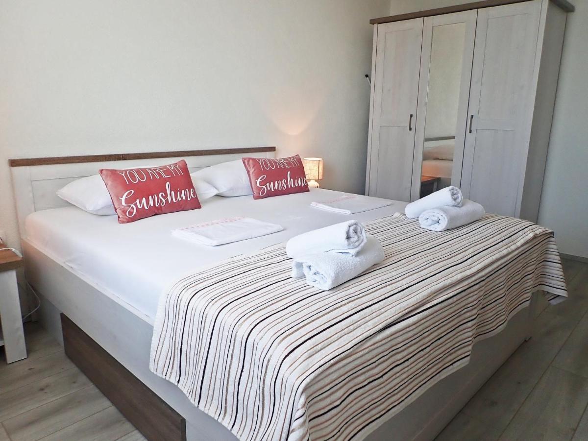 Apartment Jela At The Seafront Barić Draga エクステリア 写真